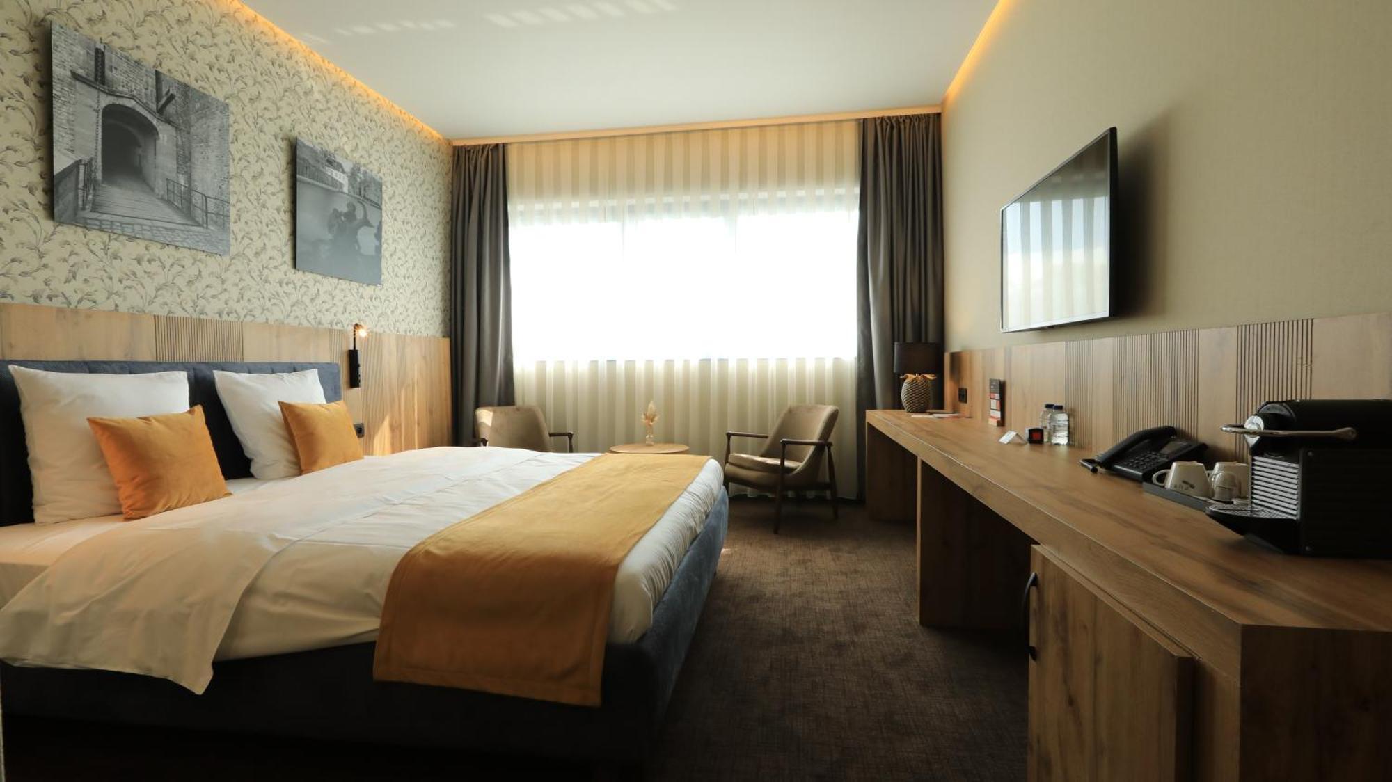 Hotel Le 830 Namur Extérieur photo